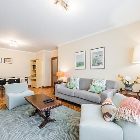 Guestready - Eclectic Haven In The Heart Of Porto Apartment ภายนอก รูปภาพ